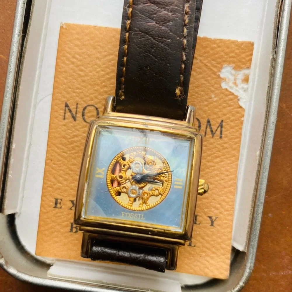 1995 FOSSIL SKELETON ABALONE WATCH SK-5061